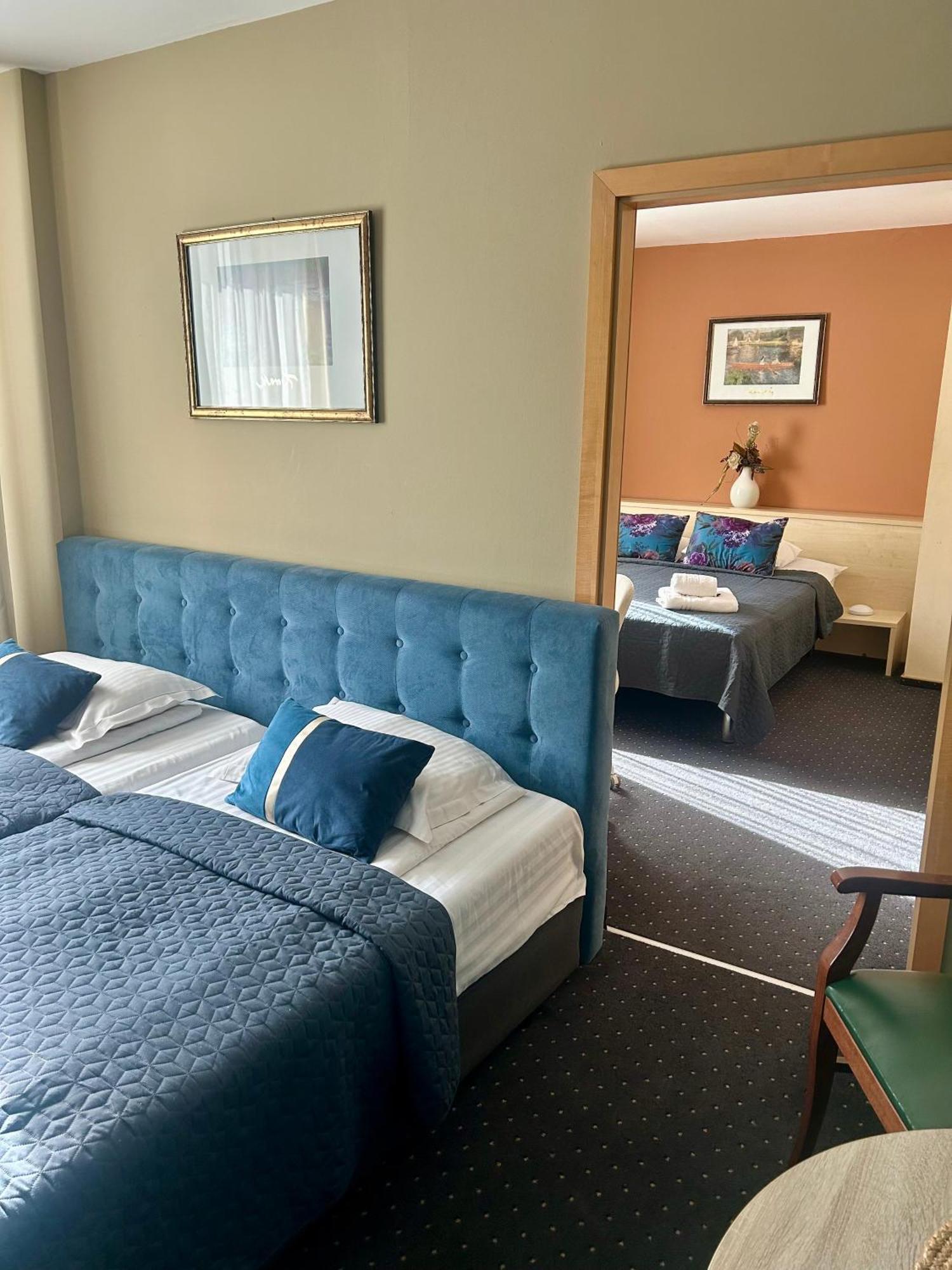 Pacific Hotel 3*